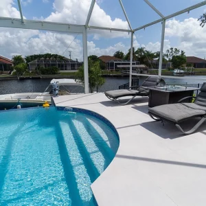 WHITE TUNDRA – (2)